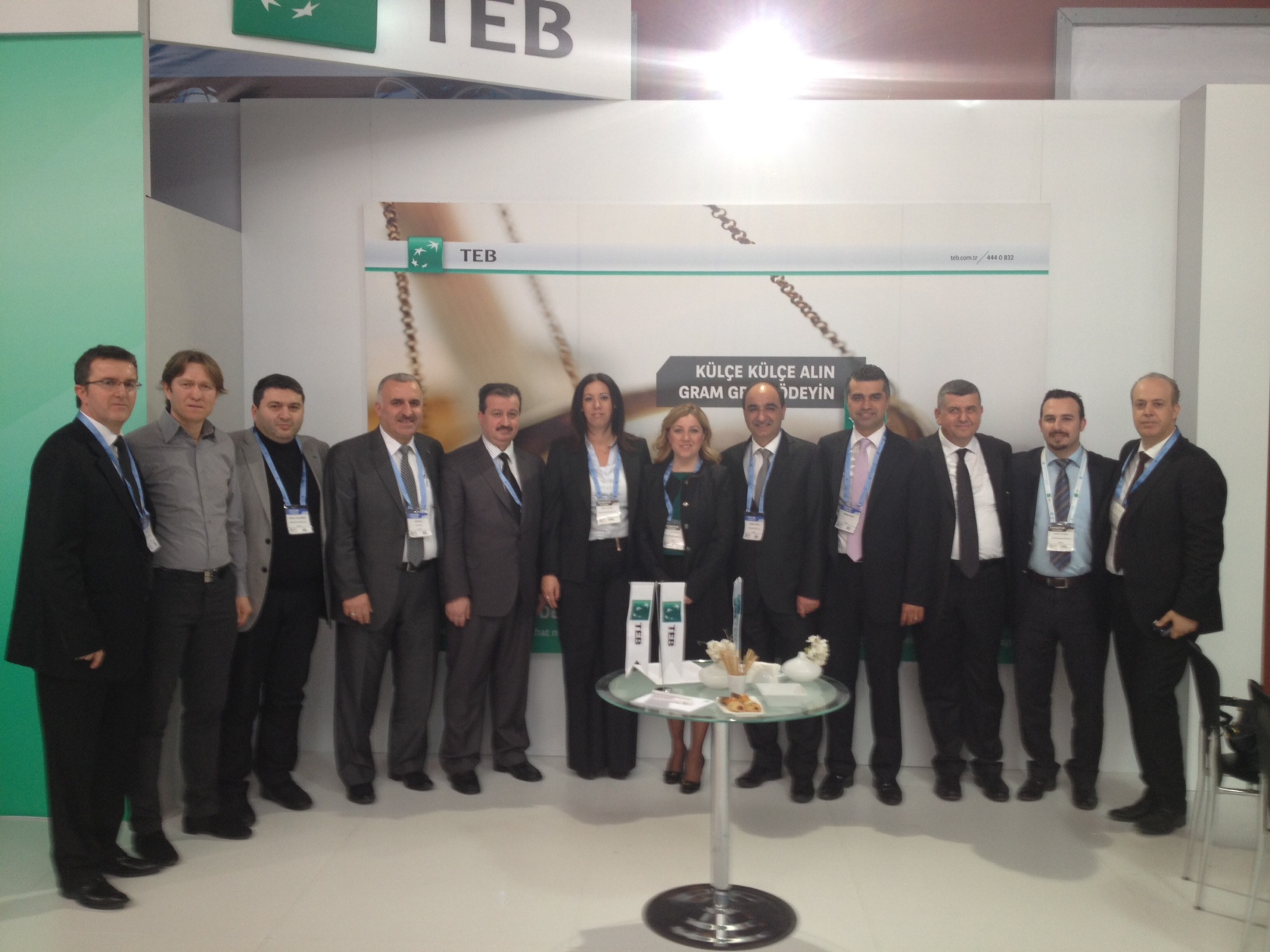 KOCAELİ KUYUMCULAR DERNEĞİ YÖNETİMİ İSTANBUL MÜCEVHERAT FUARINDA